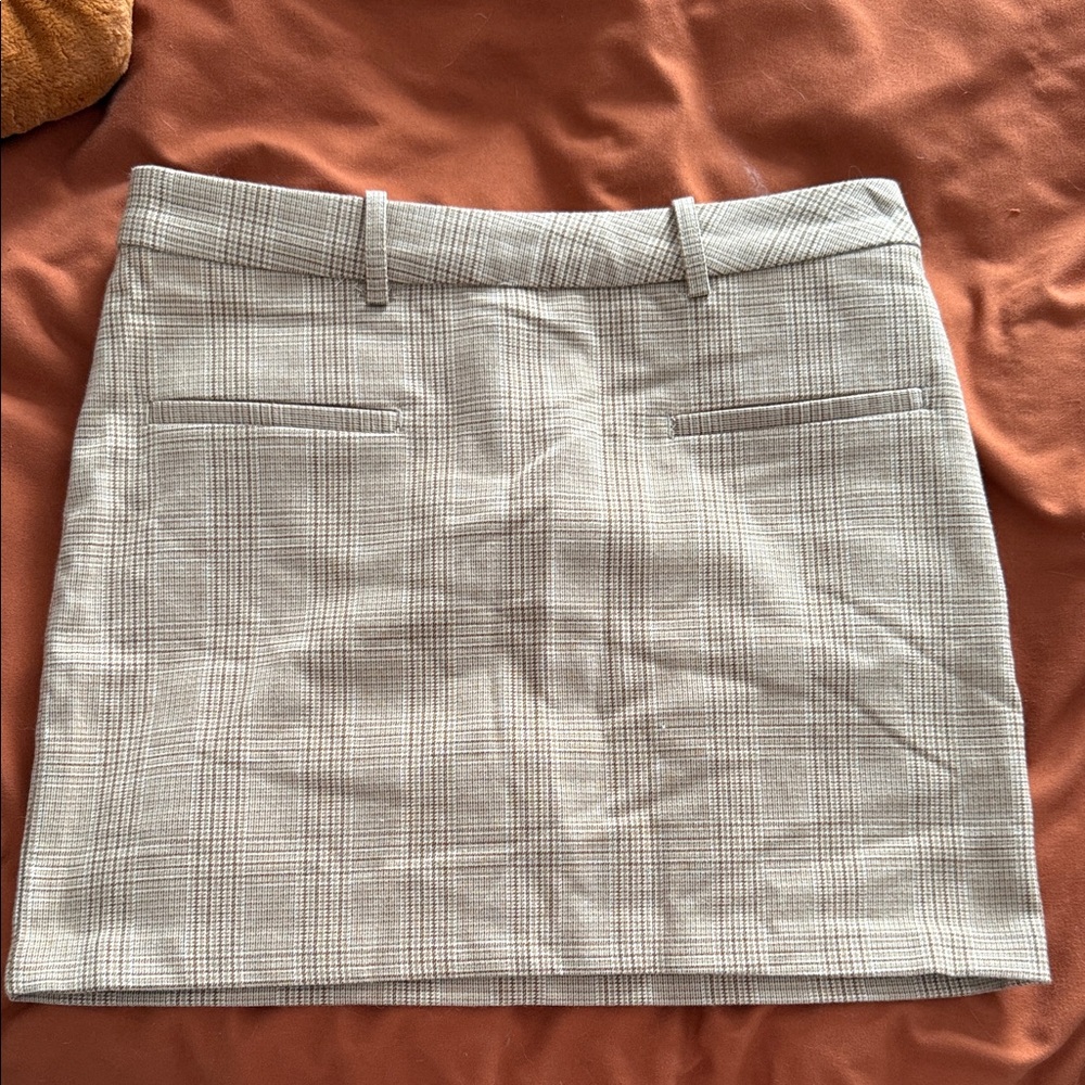 H&M Beige Plaid Pencil Skirt